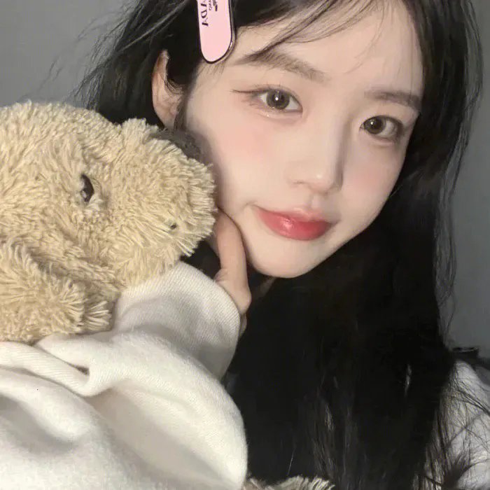 小公主艾薇拉与神秘王国